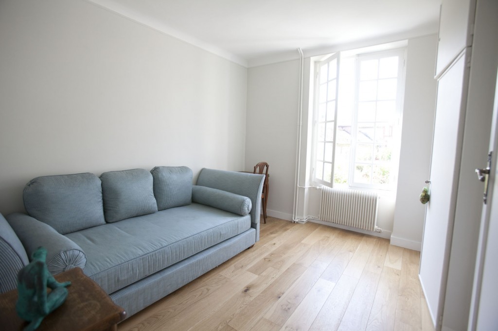 CHAMBRE SIMPLE1 AVEC LAVABO